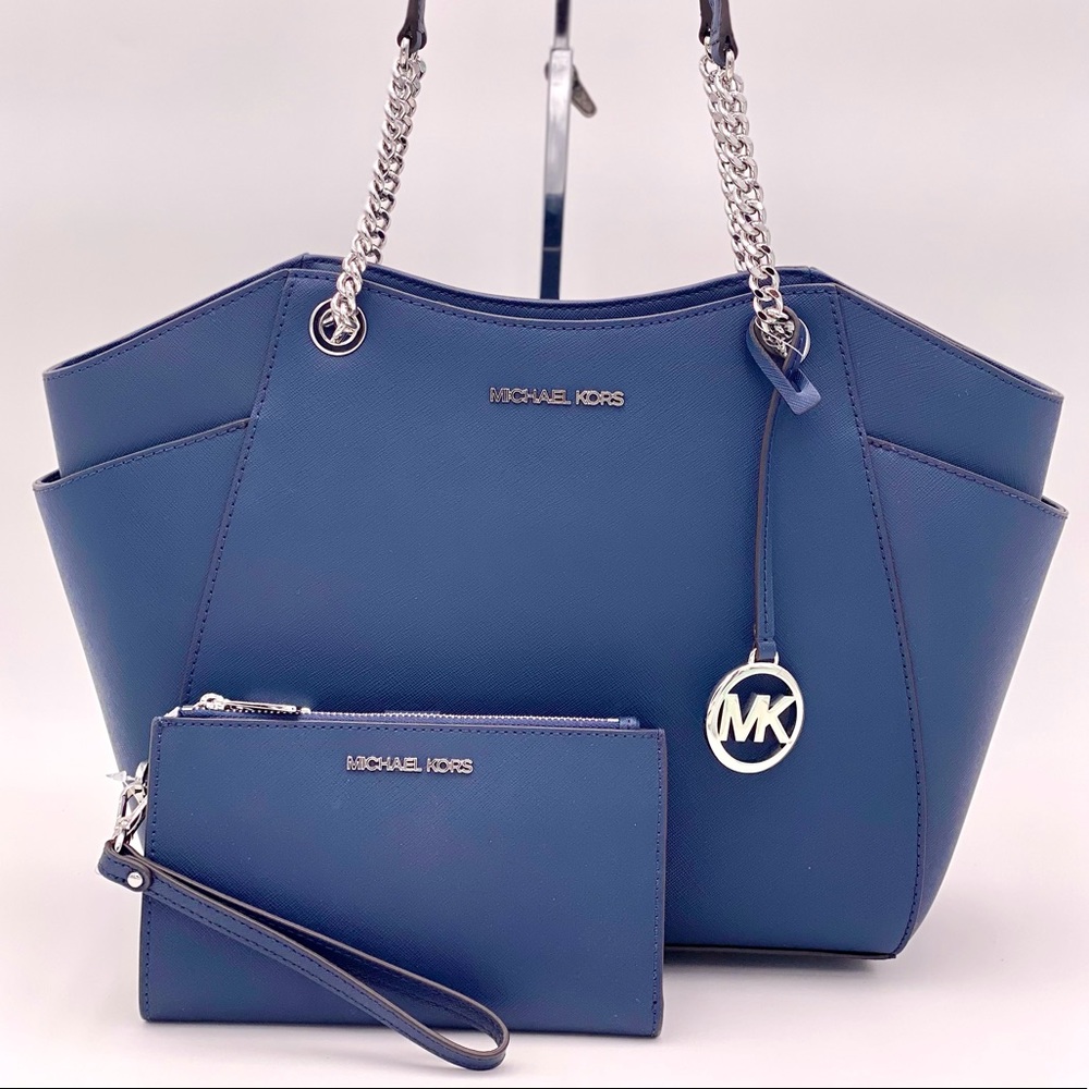 Michael Kors Shoulder Bag and Wallet Set - Picture 2 of 14